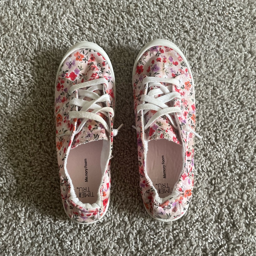 Floral Vintage Shoes by Time and Tru - Pink and White